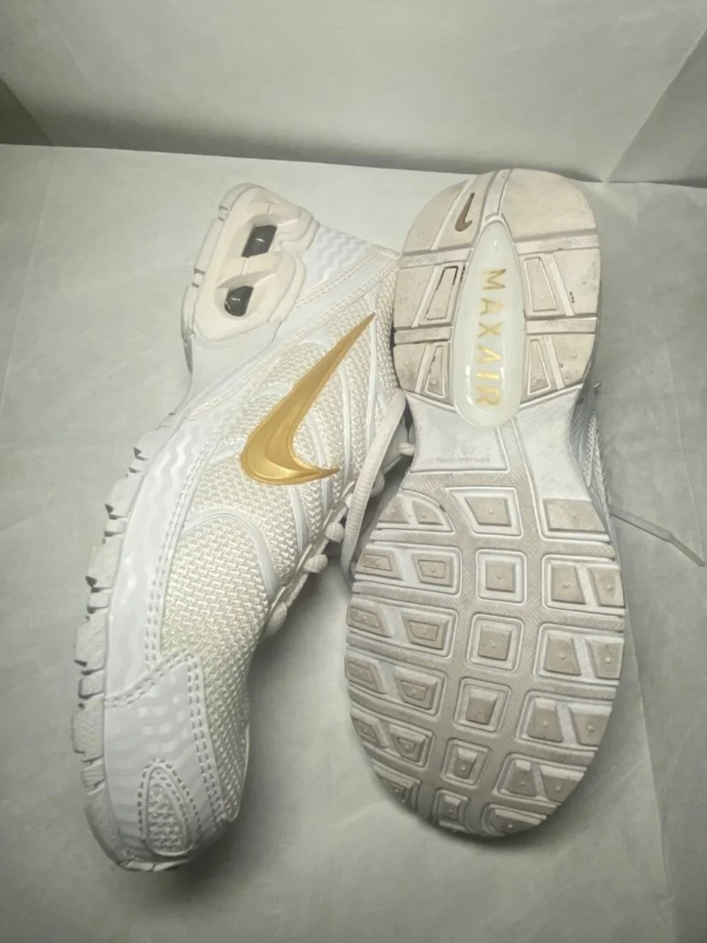 Nike Air Max Torch 4 White Gold Sneakers Women’s 7